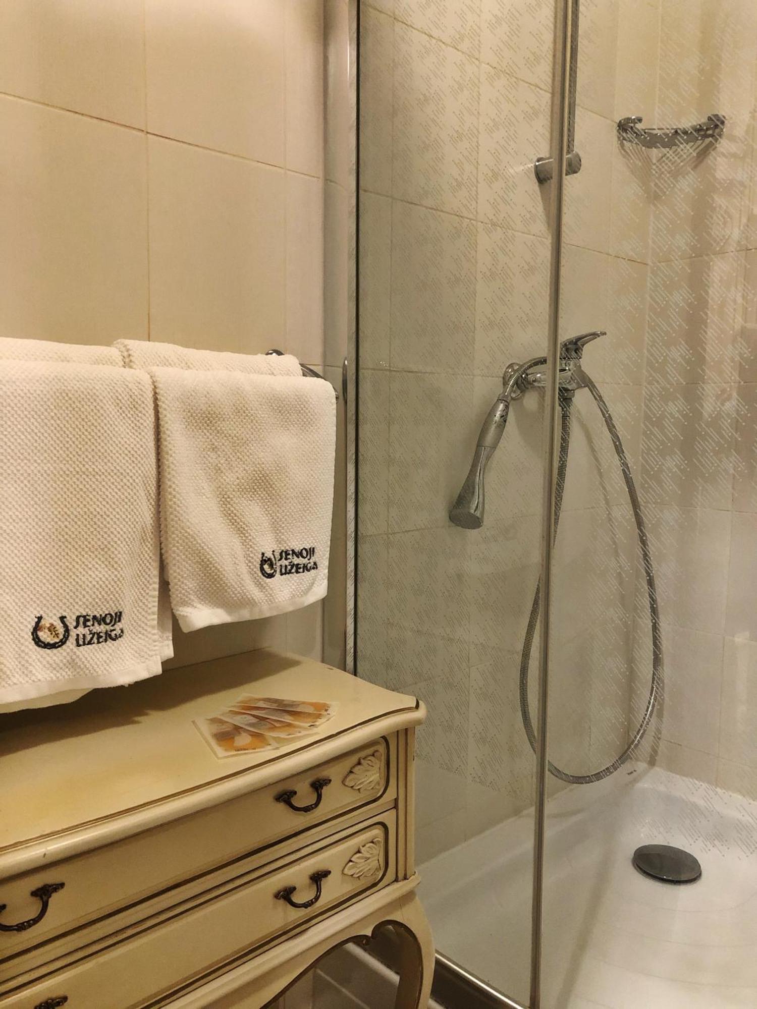 Senoji Uzeiga Hotel Moletai Room photo